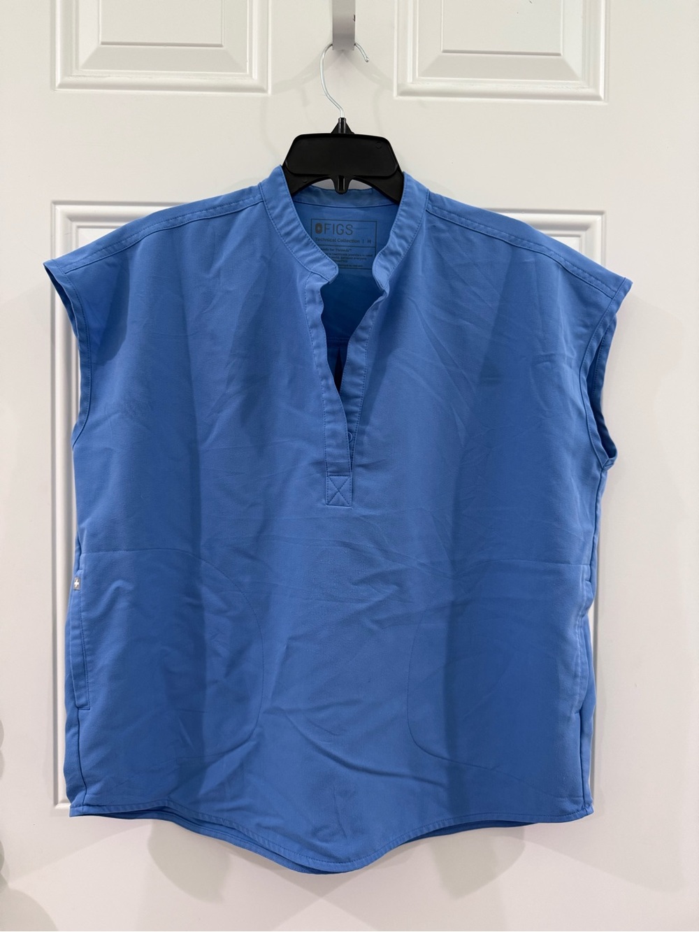 Figs Men’s Sky Blue Casual Button-Down Henley Shirt